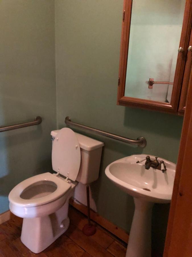 Smokies Bed And Breakfast - Evergreen Cottage Inn Пиджен Фордж Екстериор снимка