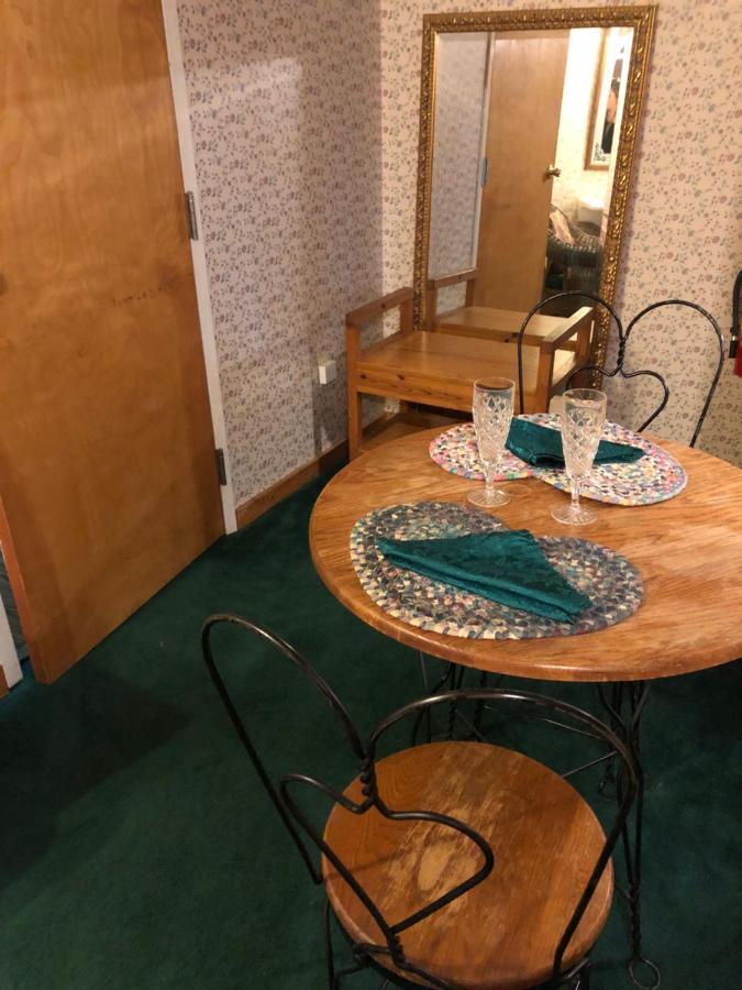 Smokies Bed And Breakfast - Evergreen Cottage Inn Пиджен Фордж Екстериор снимка
